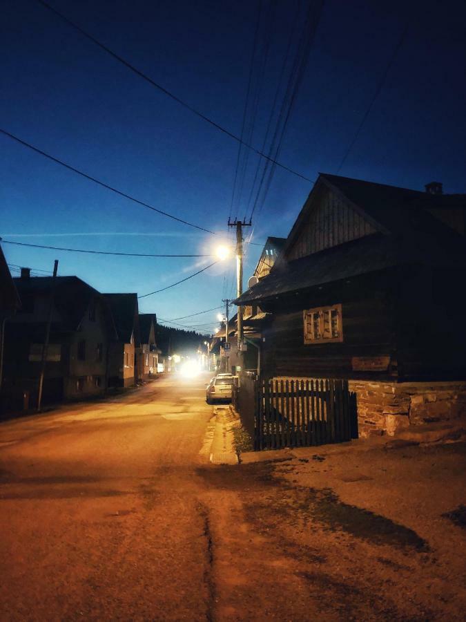 ツベレツ Rekreacny Dom Sablaturaヴィラ エクステリア 写真